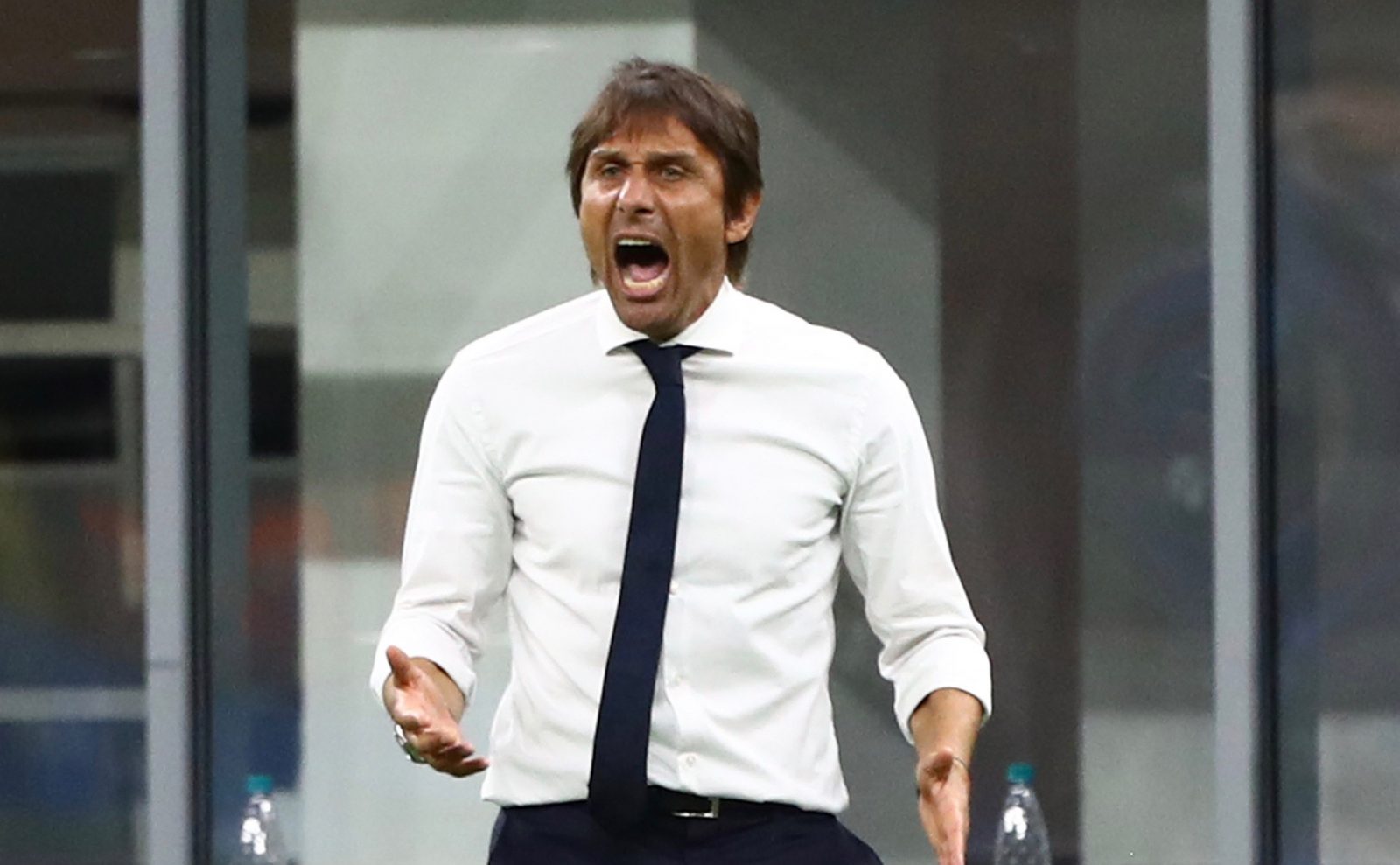 Conte carica la sua Inter per la finale: "Vincere per scrivere la storia"